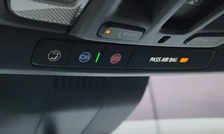 OnStar Light Red